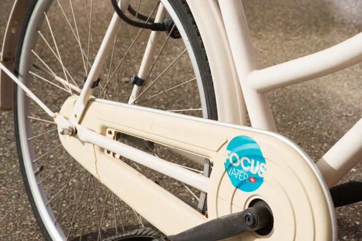 Sticker pour les employés: la tendance RH qui booste le brand advocacy